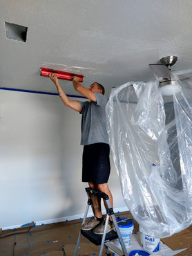 Plastering a Ceiling